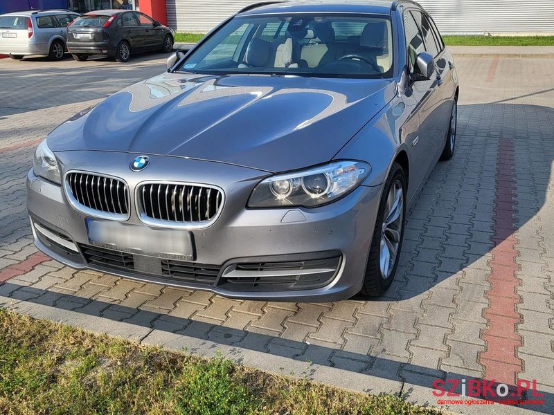 2016' BMW 5 Series photo #4