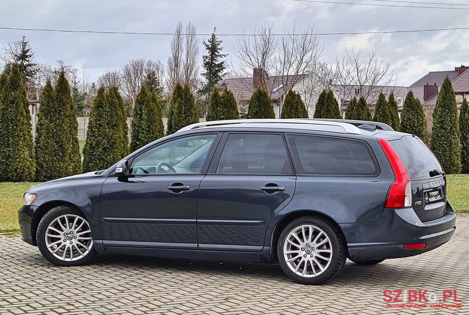 2010' Volvo V50 photo #4