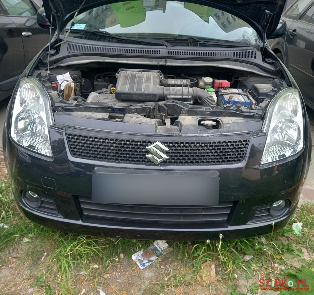 2006' Suzuki Swift 1.3 4X4 Comfort photo #6