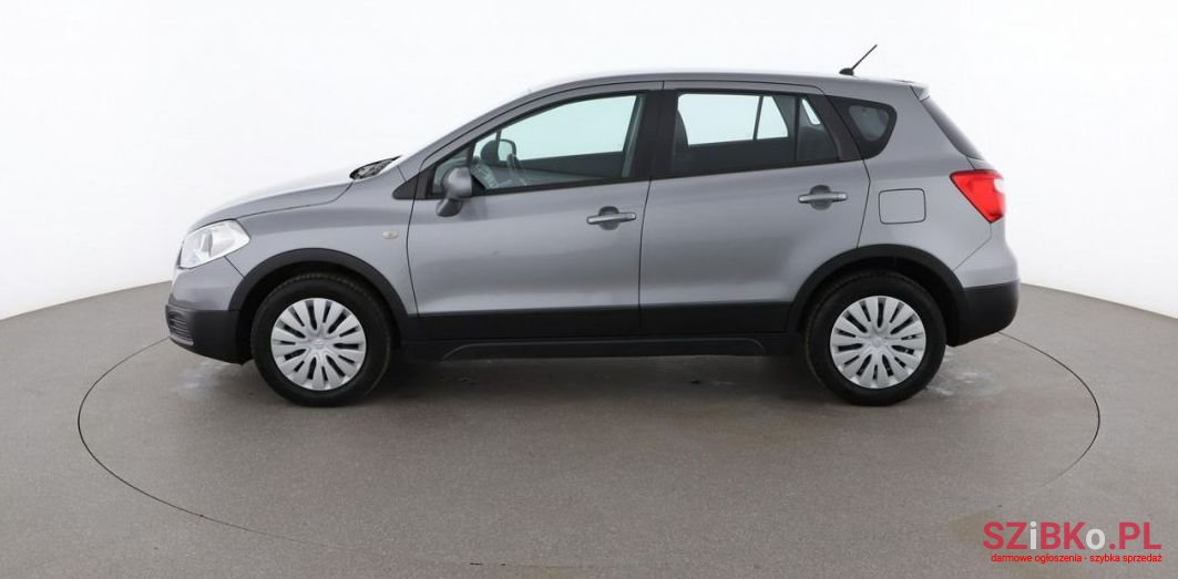 2014' Suzuki Sx4 S-Cross photo #2