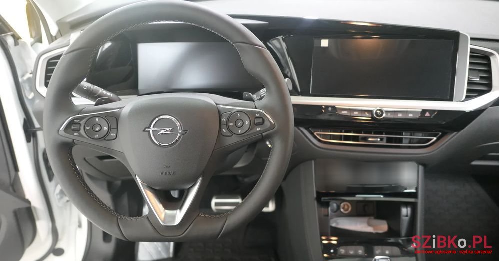 2023' Opel Grandland X photo #6