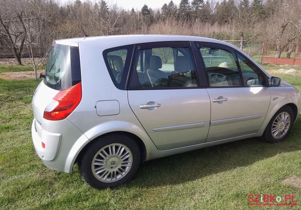 2007' Renault Scenic 1.9 Dci Privilege photo #6