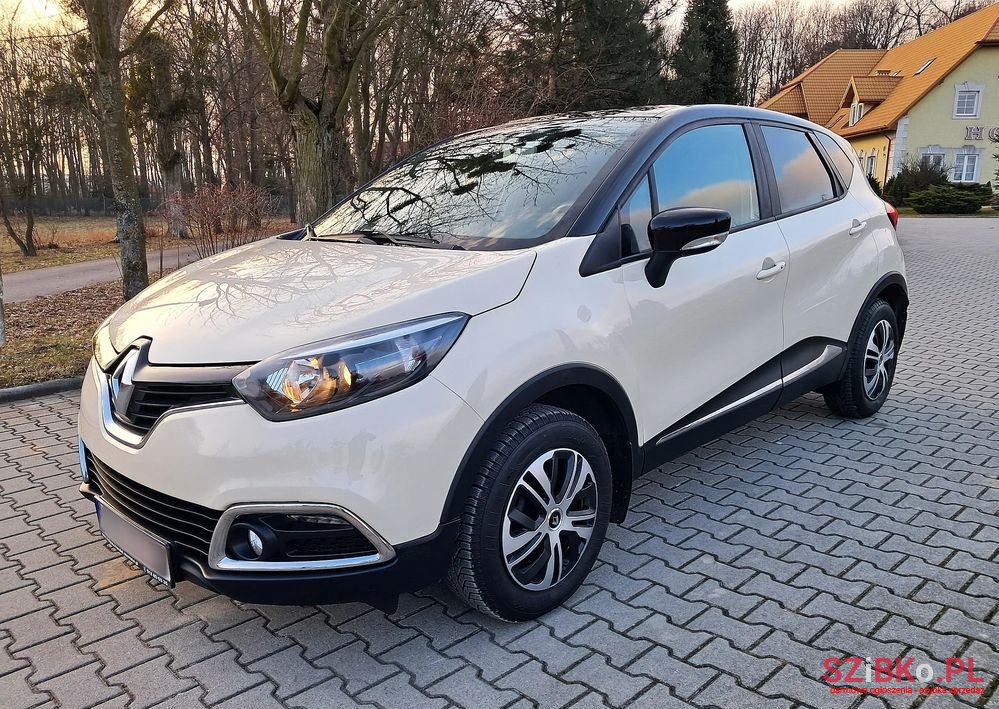 2015' Renault Captur photo #2