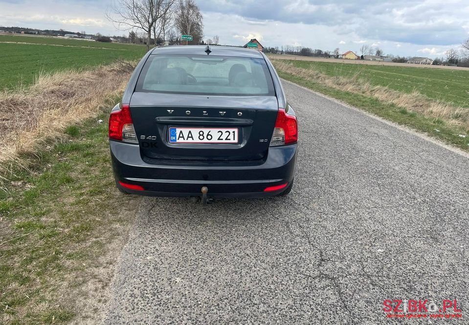 2008' Volvo S40 photo #6