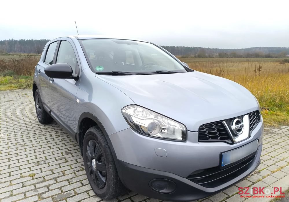 2010' Nissan Qashqai photo #2