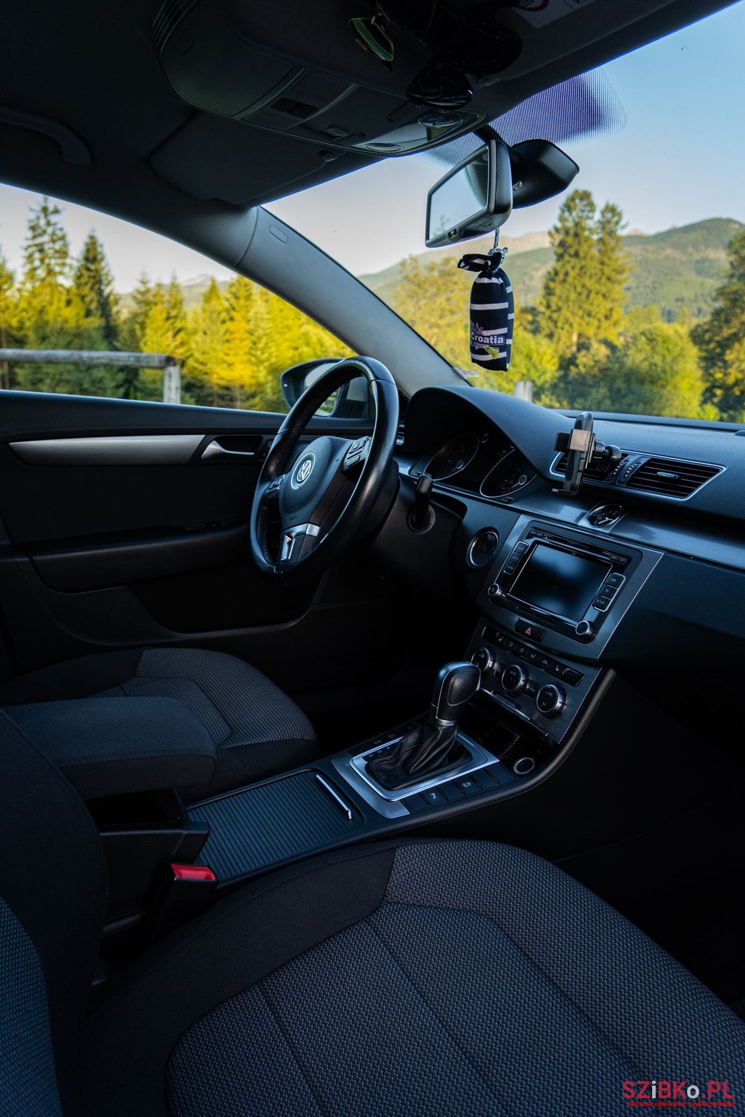 2014' Volkswagen Passat B7 BlueMotion photo #7