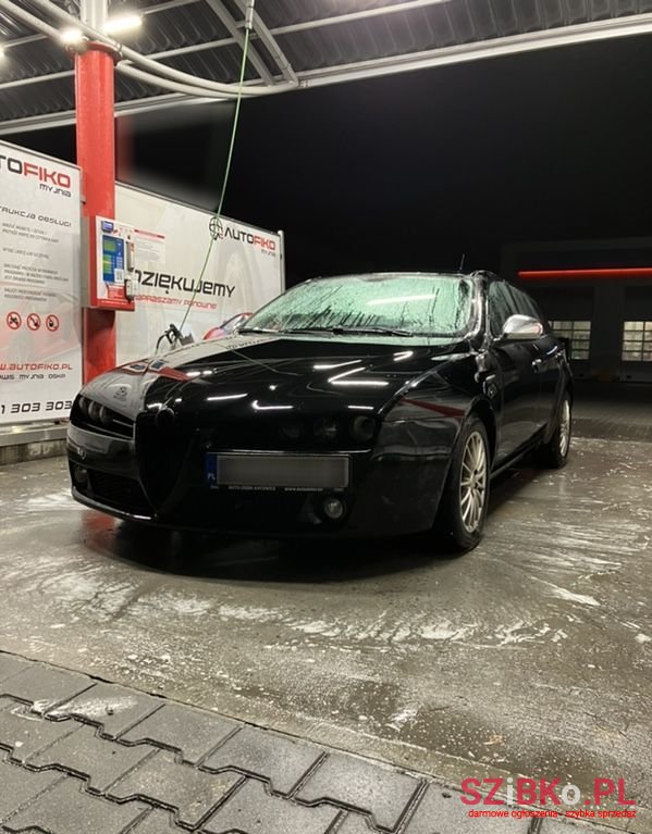 2007' Alfa Romeo 159 photo #3