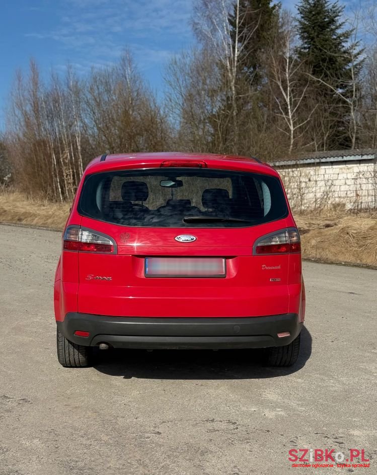 2009' Ford S-Max photo #3