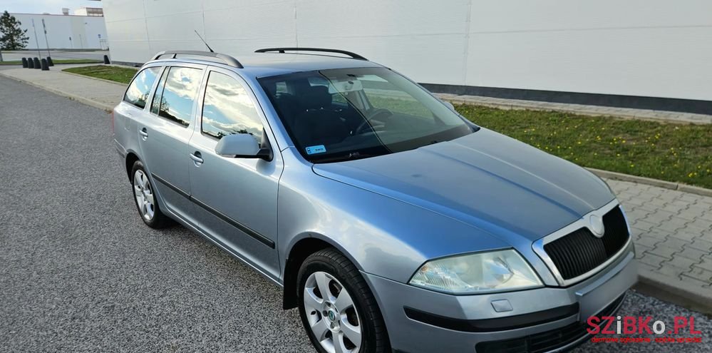 2006' Skoda Octavia photo #5