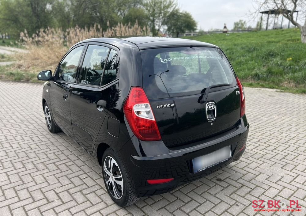 2011' Hyundai i10 photo #4