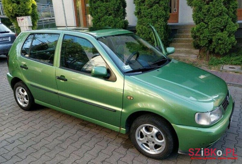 1998' Volkswagen Polo photo #1