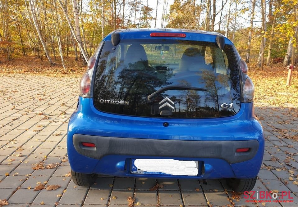 2010' Citroen C1 photo #5