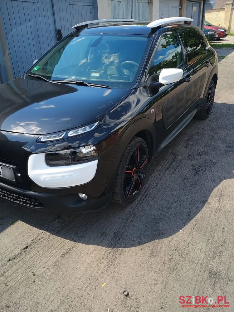 2016' Citroen C4 Cactus photo #6