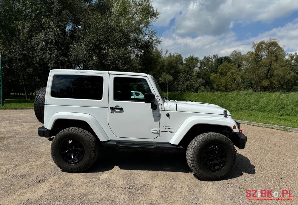 2018' Jeep Wrangler 3.6 Sahara photo #4