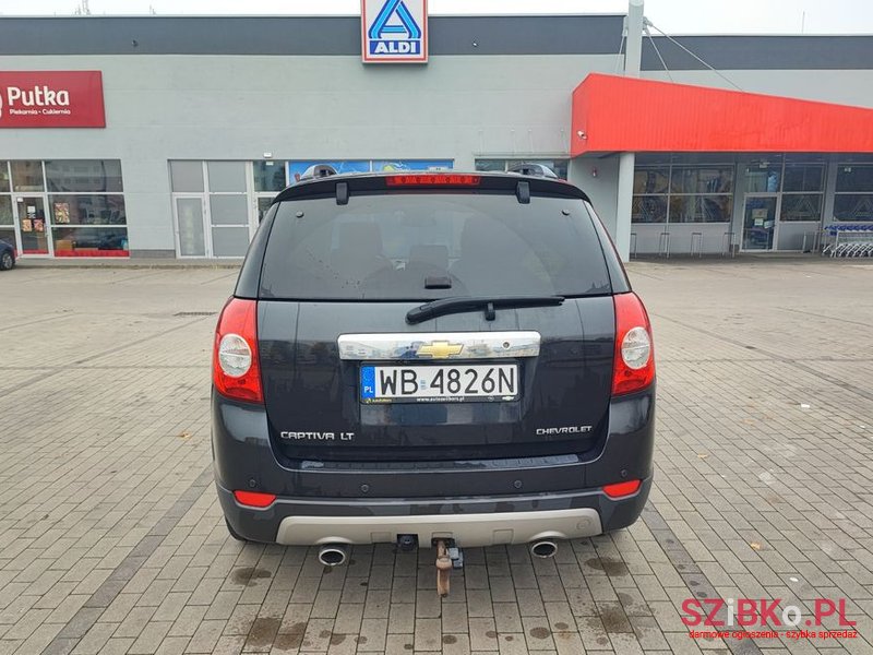 2010' Chevrolet Captiva photo #6