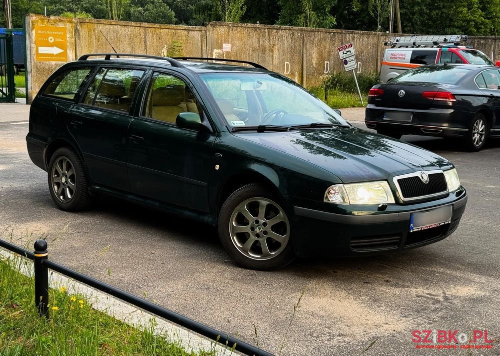 2002' Skoda Octavia 1.9 Tdi L&K photo #1