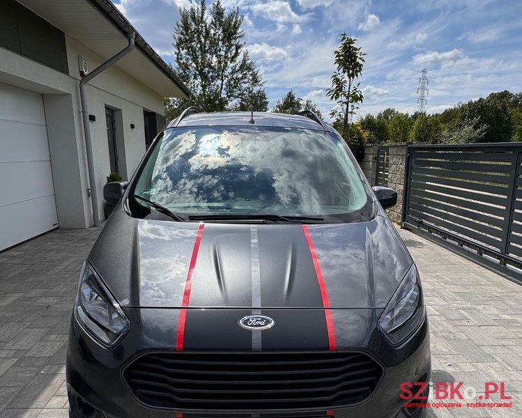 2020' Ford Tourneo Courier 1.5 Tdci Sport photo #6