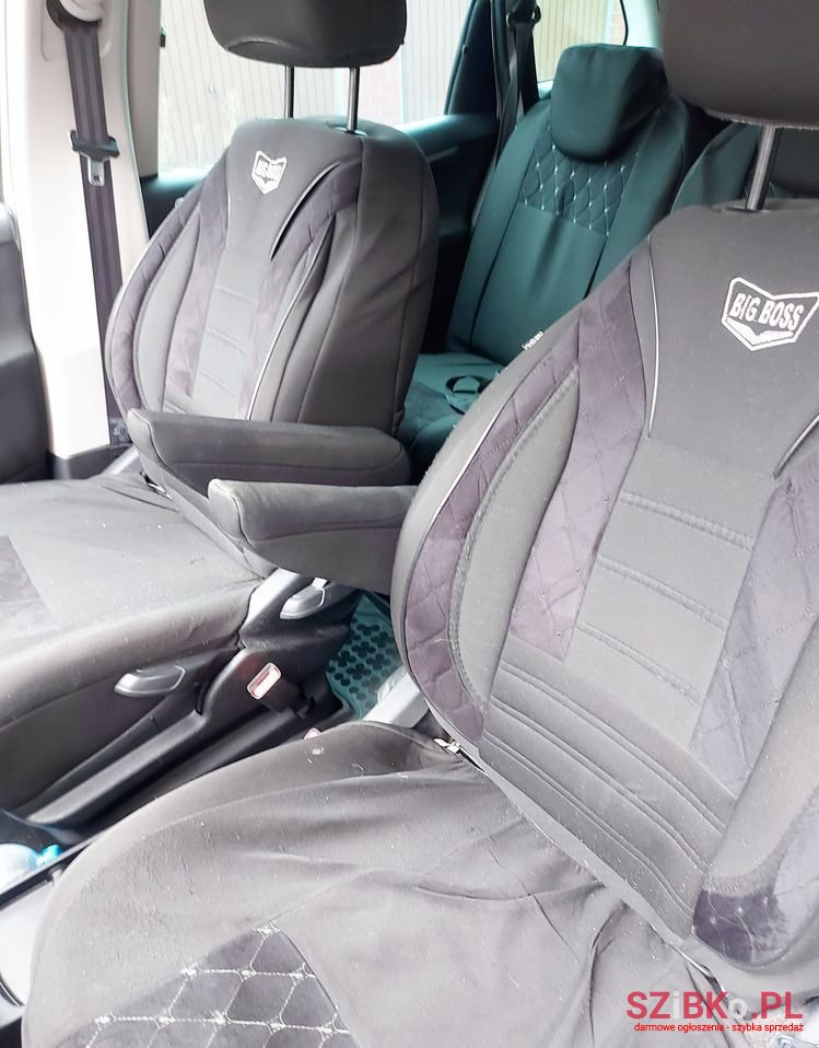 2010' Citroen C4 Picasso photo #3