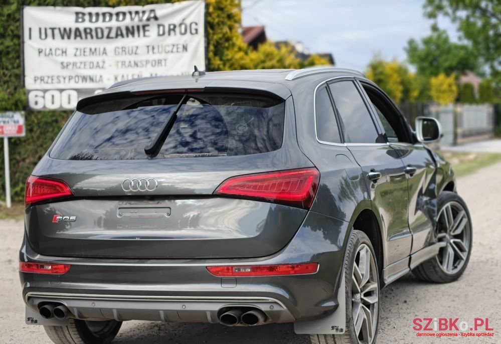 2015' Audi SQ5 photo #3