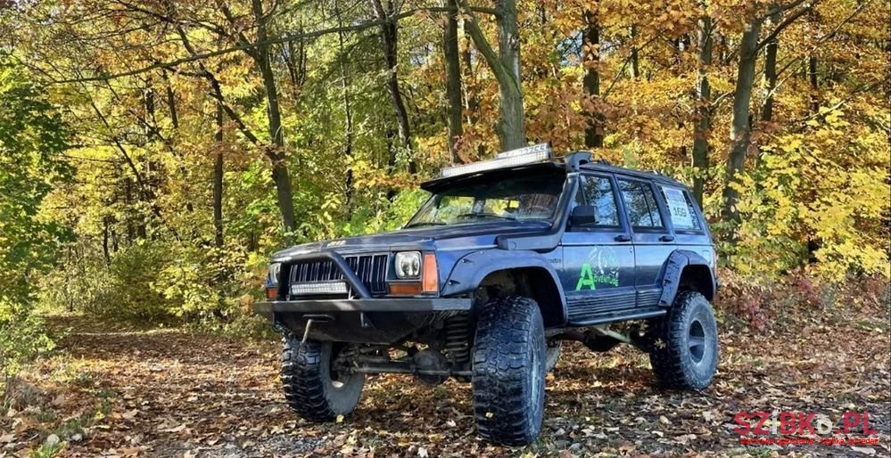 1992' Jeep Cherokee photo #1