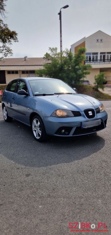 2007' SEAT Ibiza 1.9 Tdi Sport photo #3