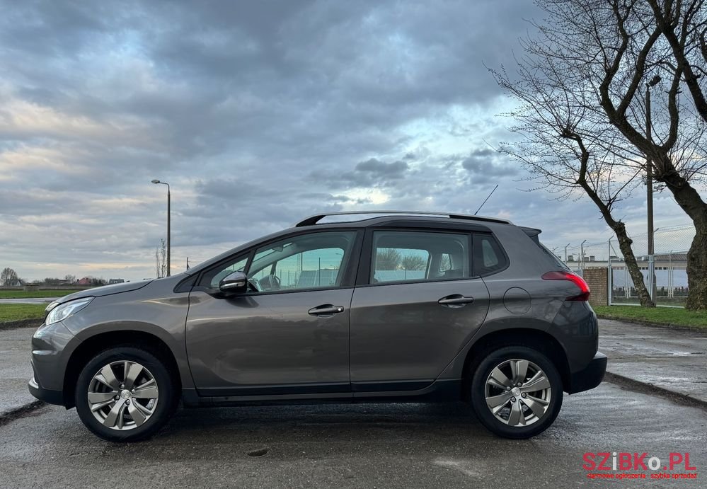 2017' Peugeot 2008 photo #2