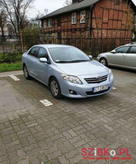 2007' Toyota Corolla photo #1