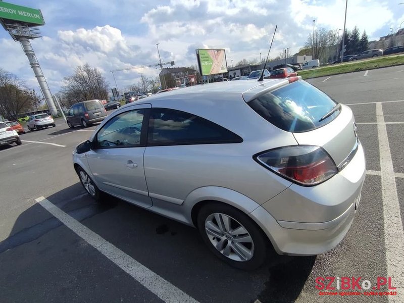 2008' Opel Astra photo #3