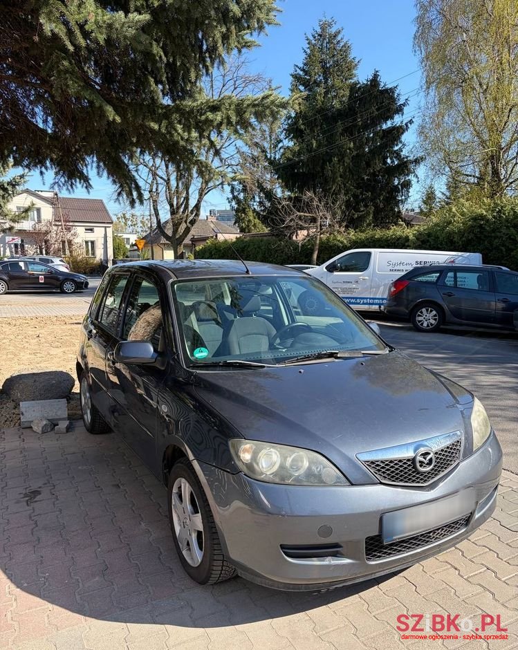 2007' Mazda 2 photo #1
