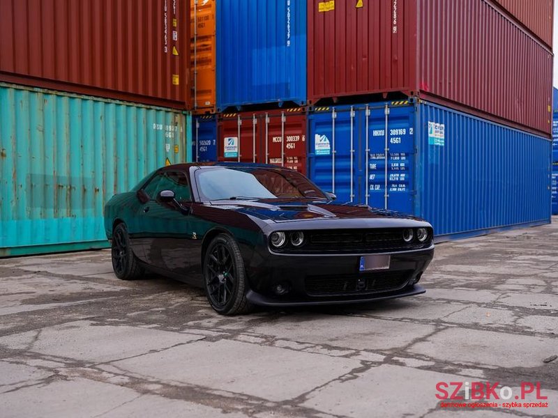 2015' Dodge Challenger 6.4 Scat Pack photo #4