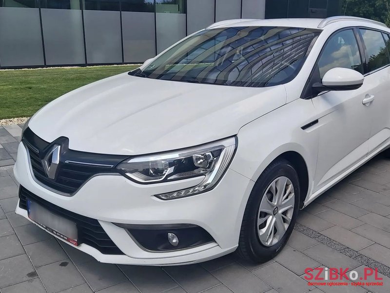 2019' Renault Megane photo #1