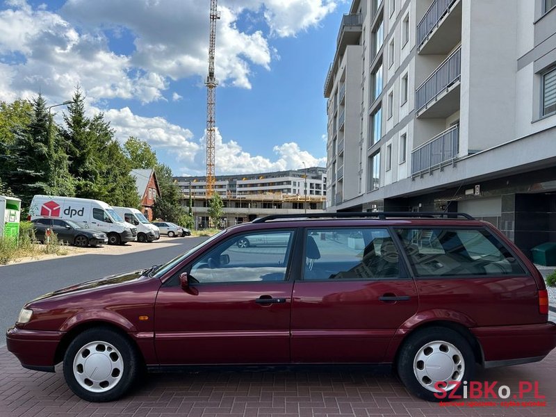 1994' Volkswagen Passat Variant 1.8 Gl photo #4