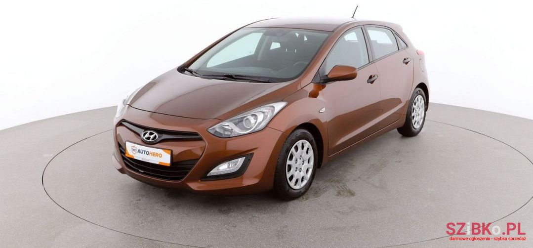 2014' Hyundai i30 photo #1