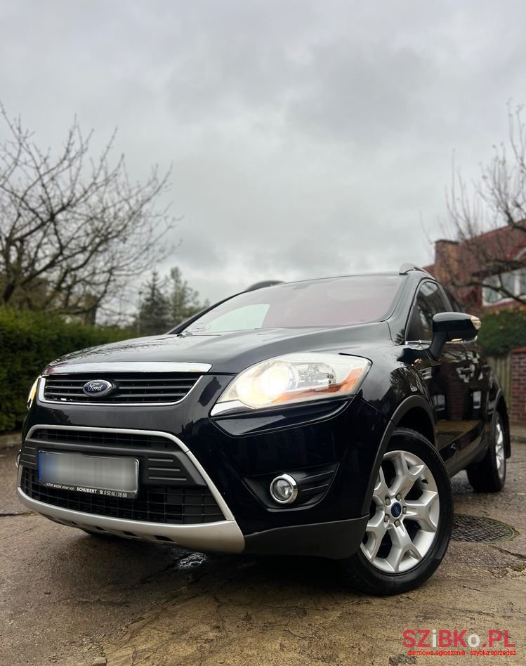 2011' Ford Kuga photo #3