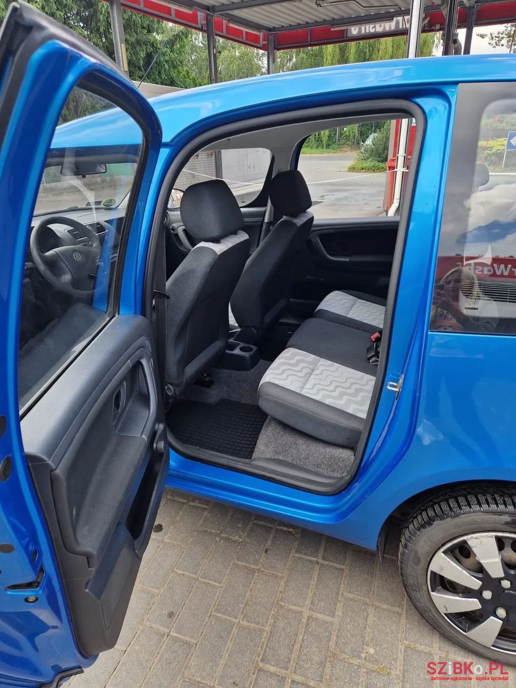 2009' Skoda Roomster photo #6