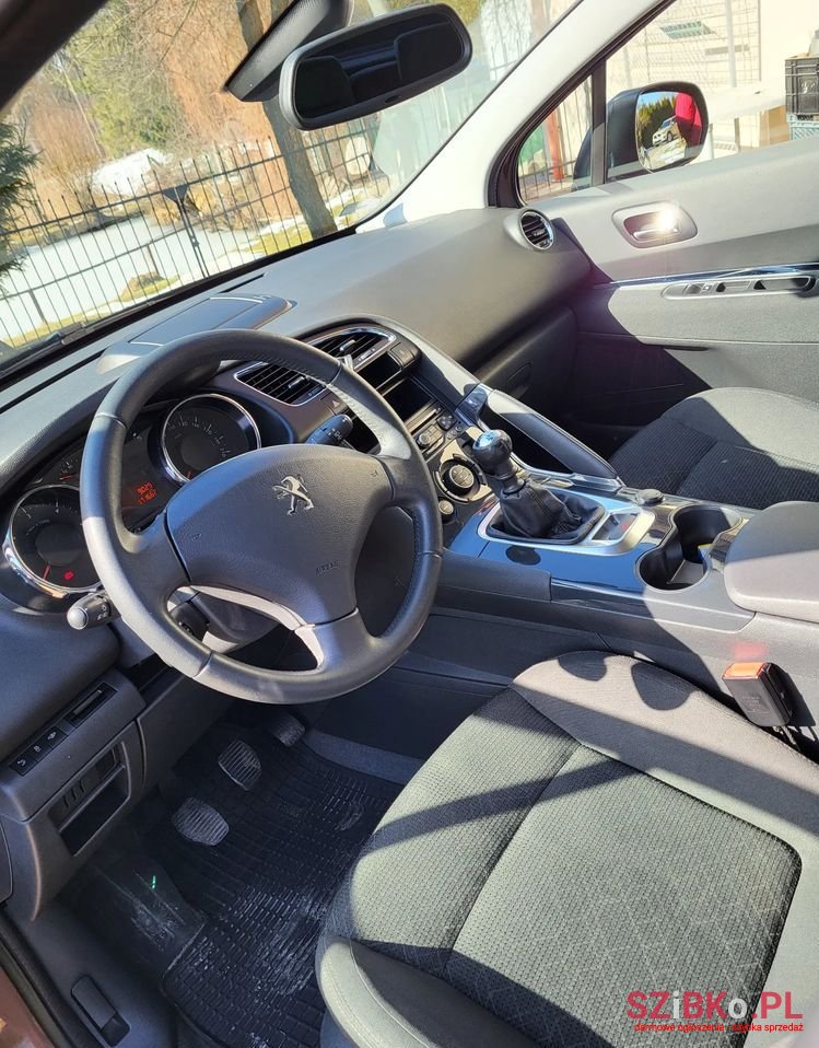 2014' Peugeot 3008 1.6 Hdi Style photo #5