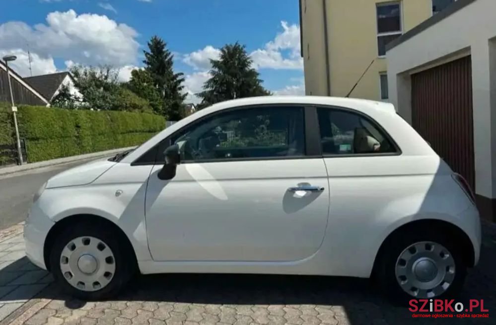 2009' Fiat 500 photo #3