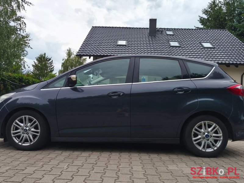 2013' Ford C-MAX photo #6