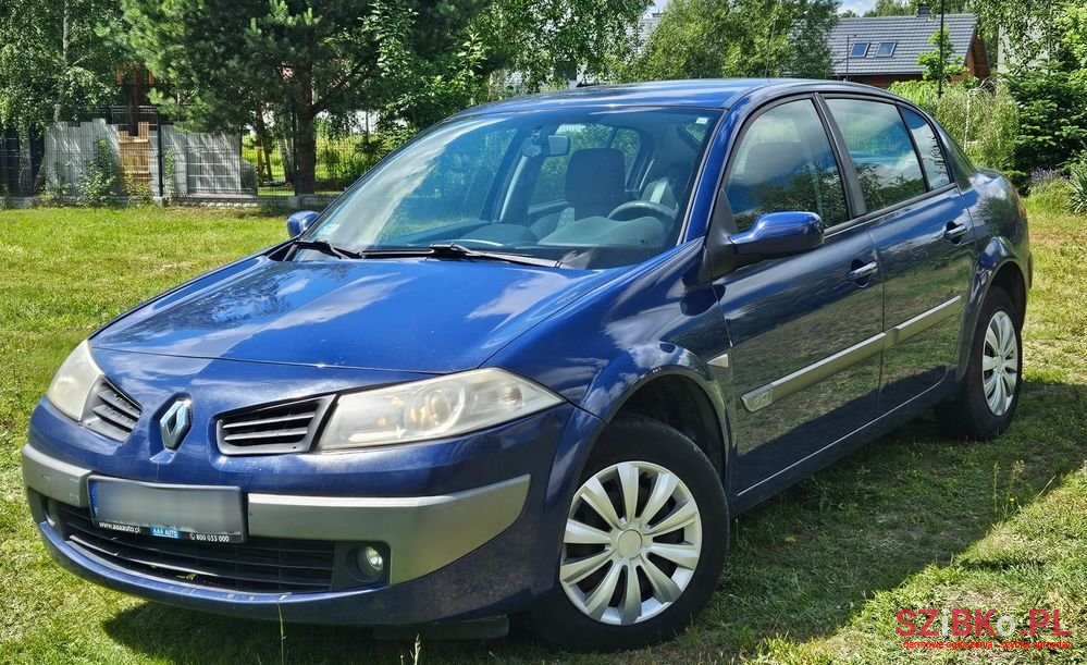 2006' Renault Megane photo #1