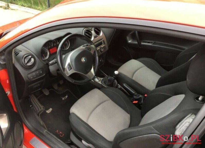 2010' Alfa Romeo MiTo photo #1