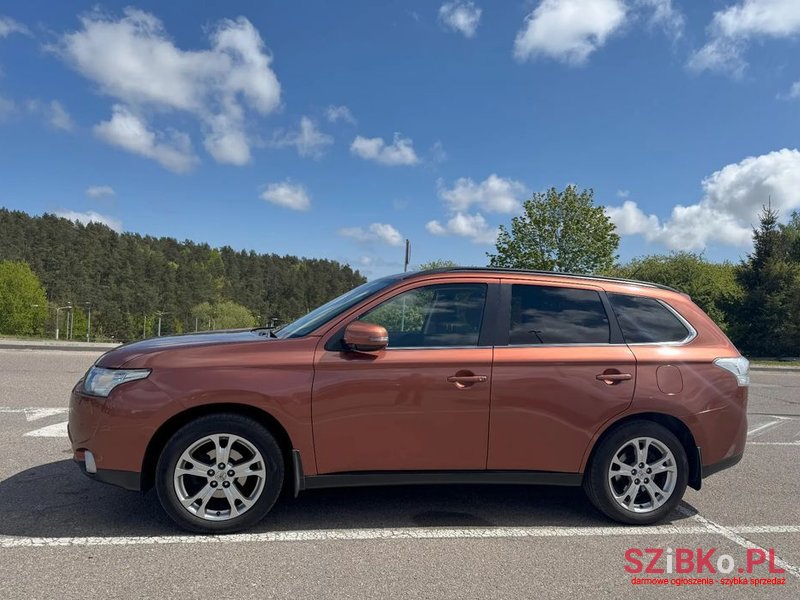 2012' Mitsubishi Outlander 2.0 Intense + photo #2