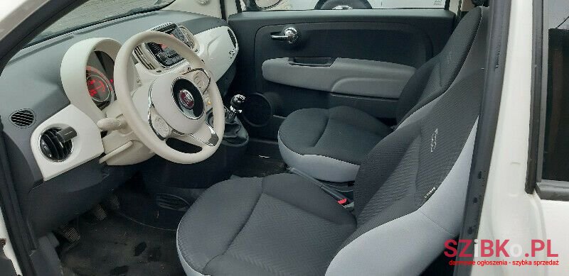 2015' Fiat 500 photo #6