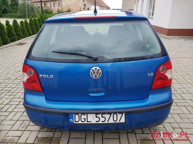 2002' Volkswagen Polo photo #6