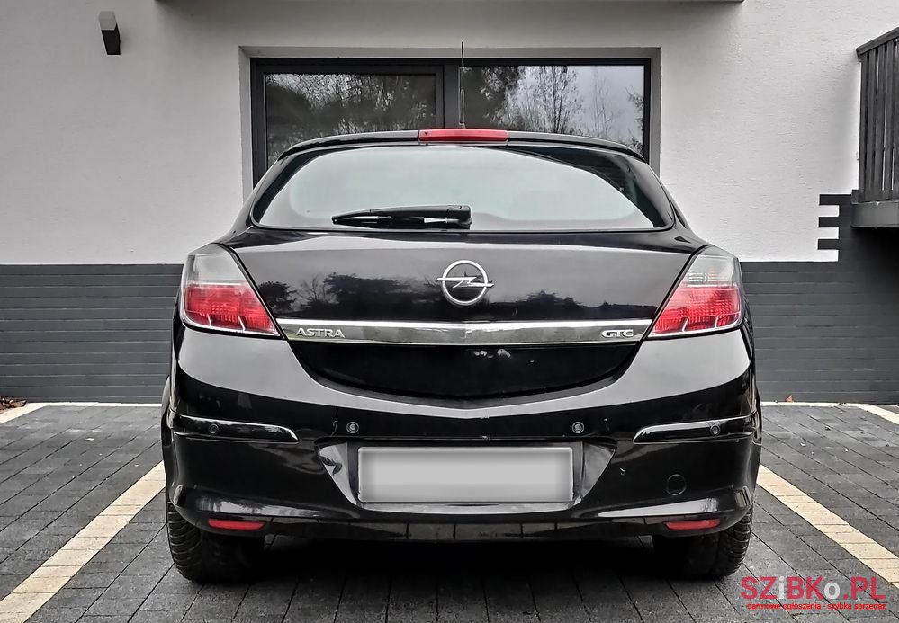 2008' Opel Astra photo #6