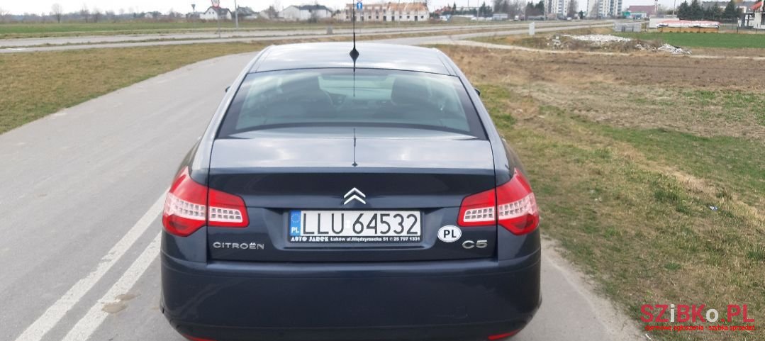 2009' Citroen C5 photo #2