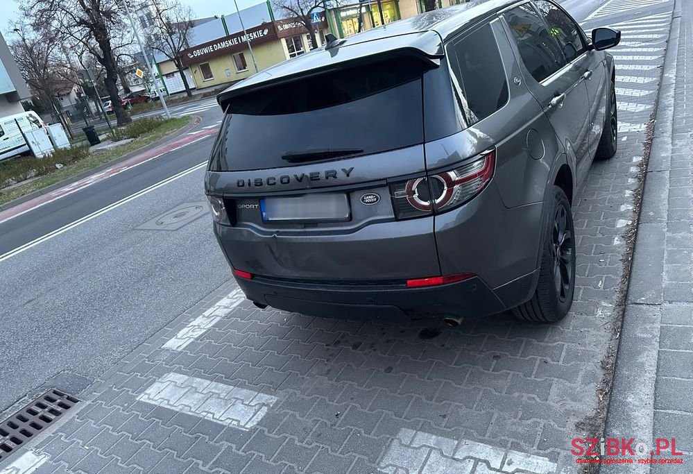 2016' Land Rover Discovery Sport 2.0 Si4 Hse photo #4