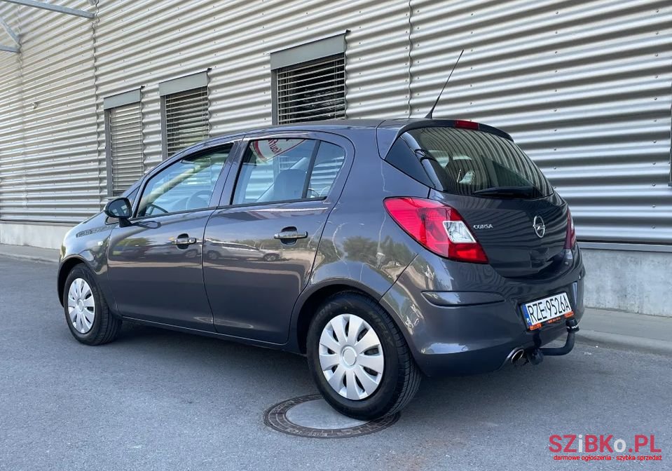 2012' Opel Corsa photo #5