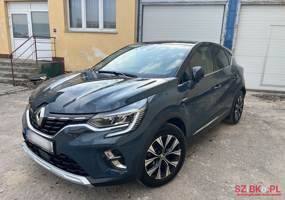 2023' Renault Captur 1.3 Tce Zen Edc photo #1