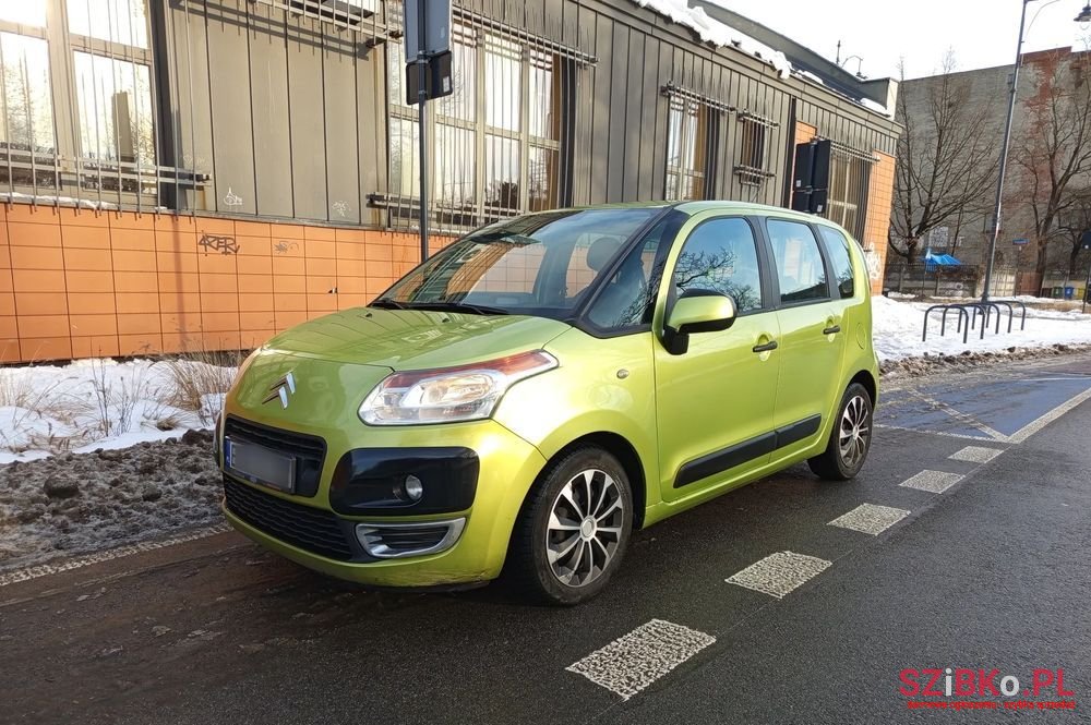 2010' Citroen C3 Picasso 1.6 Hdi Exclusive photo #1