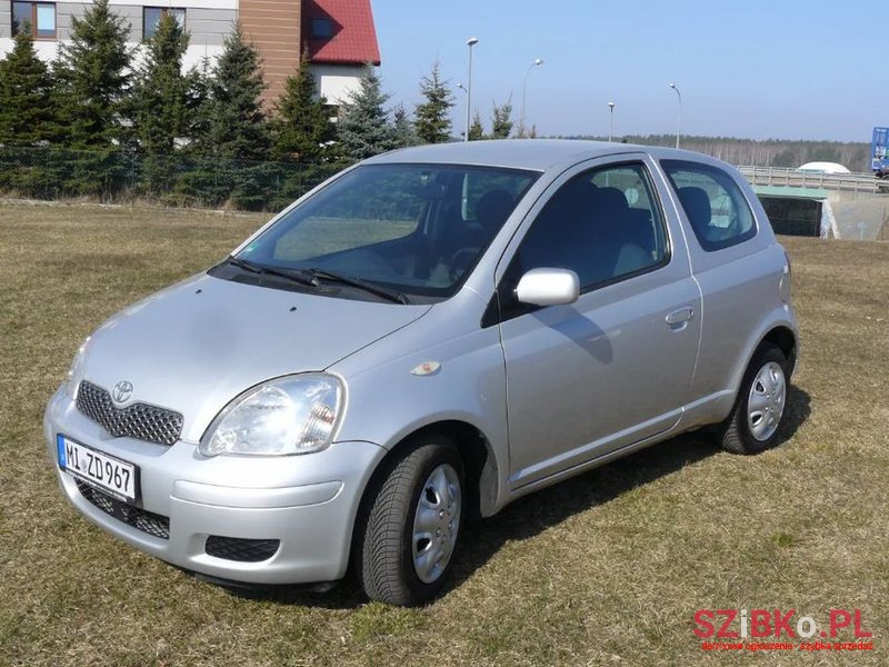 2005' Toyota Yaris photo #5